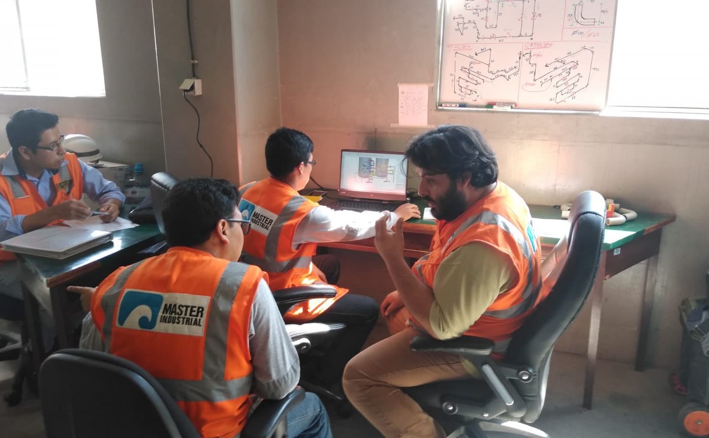 Proyecto de renovación industrial Master Industrial